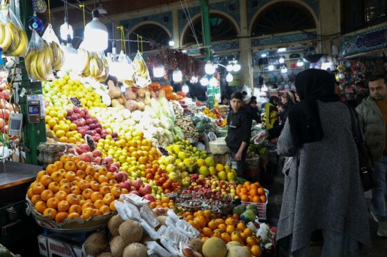 خرید شب یلدا در تهران