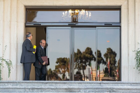 حاشیه جلسه هیات دولت