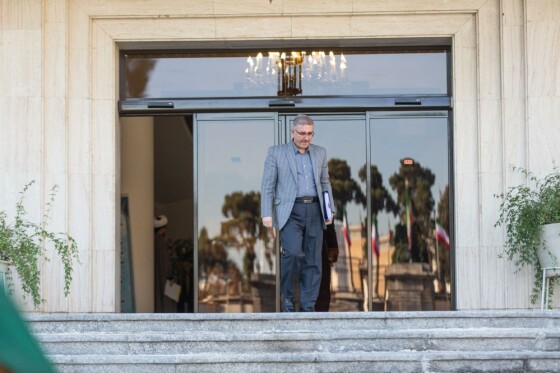 حاشیه جلسه هیات دولت