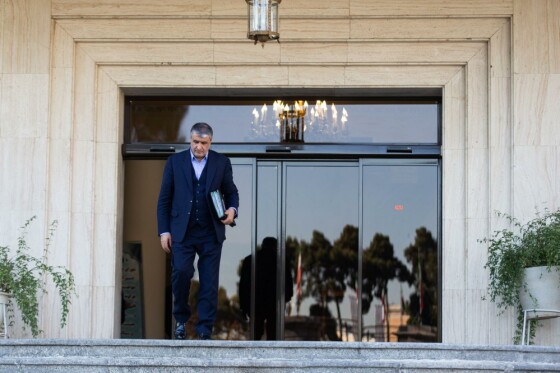 حاشیه جلسه هیات دولت