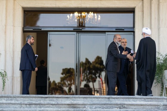 حاشیه جلسه هیات دولت