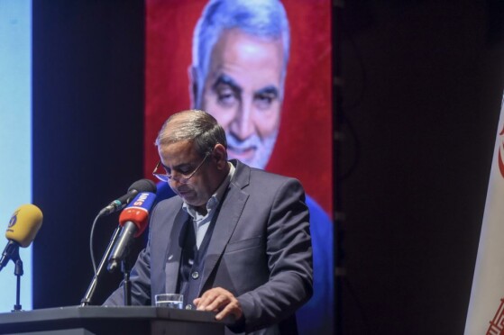 رونمایی از آثار جدید انتشارات مکتب حاج قاسم