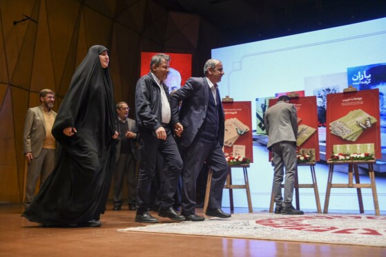 رونمایی از آثار جدید انتشارات مکتب حاج قاسم