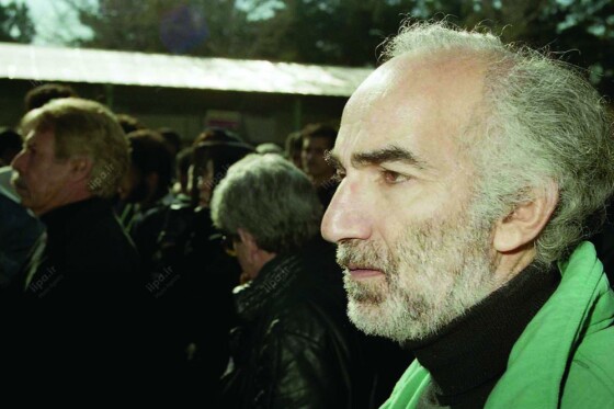 تصاویر منتشر نشده از تشییع پیکر رقیه چهره آزاد در سال ۱۳۷۳