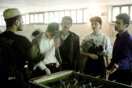 عکس های دیده نشده از کلوپ های بازی در دهه هفتاد