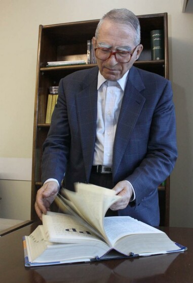 تصاویر منتشر نشده از استاد «کریم مجتهدی »