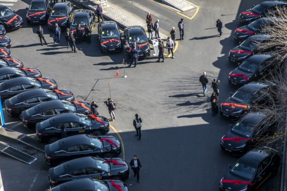 رونمایی از تاکسیهای برقی پایتخت