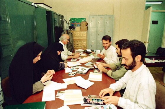 تحریریه روزنامه ایران در دهه هفتاد