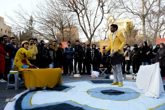 چهل و دومین جشنواره بین المللی تئاتر فجر