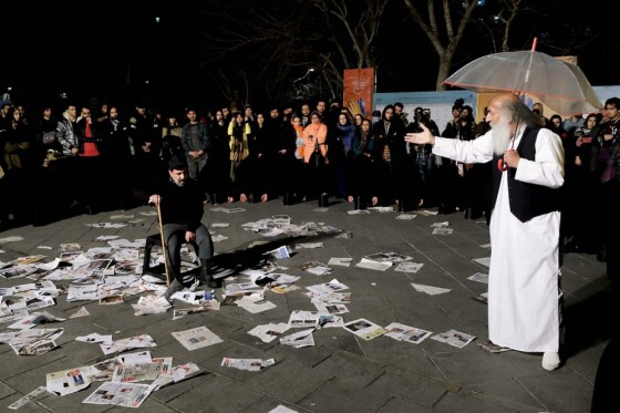 چهل و دومین جشنواره بین المللی تئاتر فجر
