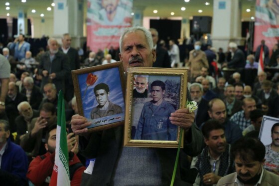 حضور خانواده محترم شهدا در نماز جمعه تهران