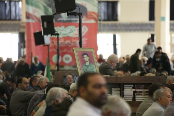 حضور خانواده محترم شهدا در نماز جمعه تهران