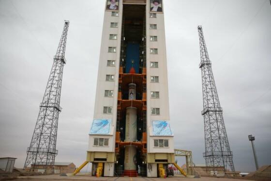 پرتاب همزمان سه ماهواره ایرانی با ماهوارهبر سیمرغ