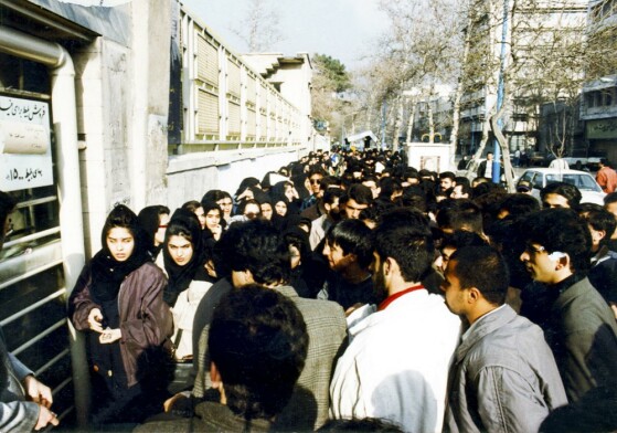عکس های منتشر نشده از اختتامیه چهاردهمین دوره جشنواره فیلم فجر ۱۳۷۴