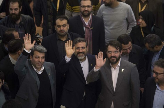 حضور وزیر ارشاد در خانه جشنواره فیلم فجر