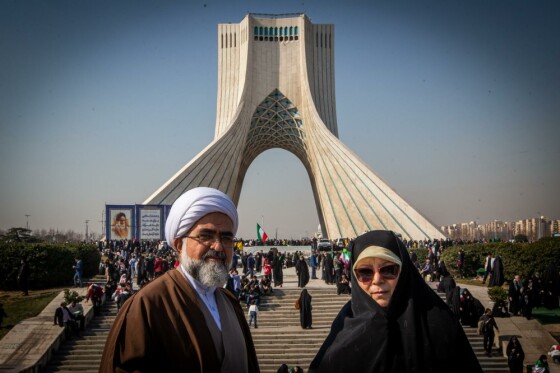 حضور اقشار مختلف مردم در جشن ۴۵ سالگی انقلاب در تهران