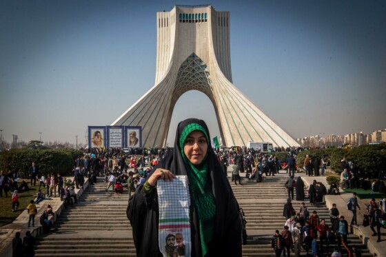 حضور اقشار مختلف مردم در جشن ۴۵ سالگی انقلاب در تهران