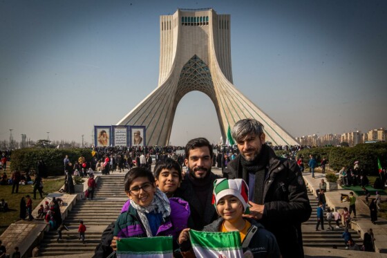 حضور اقشار مختلف مردم در جشن ۴۵ سالگی انقلاب در تهران