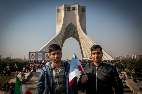 حضور اقشار مختلف مردم در جشن ۴۵ سالگی انقلاب در تهران
