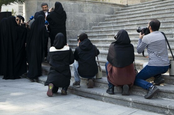 اعضای هیأت دولت در جمع خبرنگاران- ۲۵ بهمن ۱۴۰۲