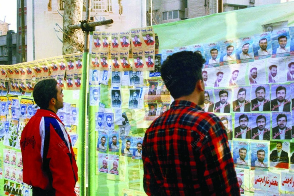 تصاویر دیده نشده از انتخابات مجلس ششم در بهمن ۱۳۷۸