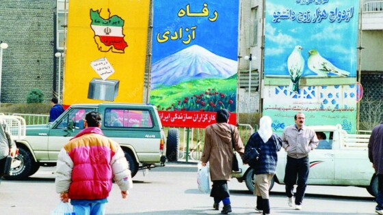 تصاویر دیده نشده از انتخابات مجلس ششم در بهمن ۱۳۷۸