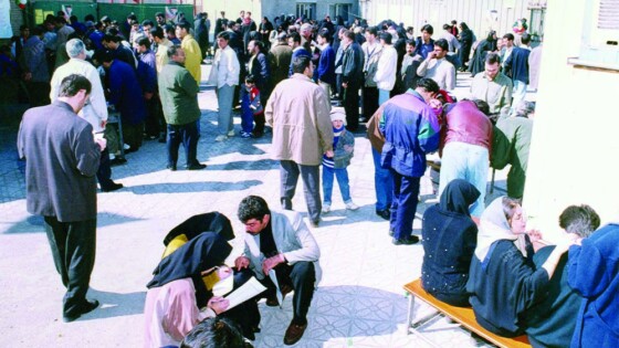 تصاویر دیده نشده از انتخابات مجلس ششم در بهمن ۱۳۷۸