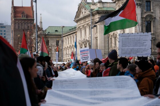 راهپیمایی در محکومیت جنایات رژیم صهیونیستی علیه مردم غزه در مونیخ