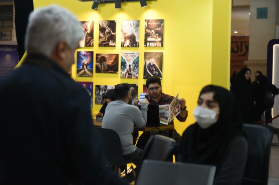 حاشیه دومین روز بیست و چهارمین نمایشگاه رسانه های ایران