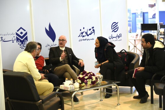 حاشیه دومین روز بیست و چهارمین نمایشگاه رسانه های ایران