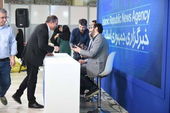 حاشیه دومین روز بیست و چهارمین نمایشگاه رسانه های ایران