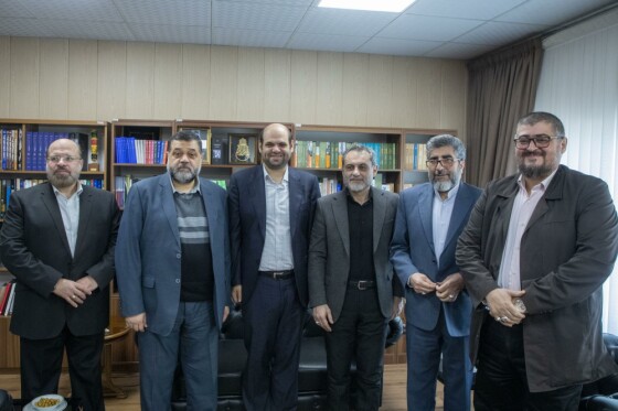 حضور اعضای ارشد جنبش حماس و جهاد اسلامی در روزنامه ایران