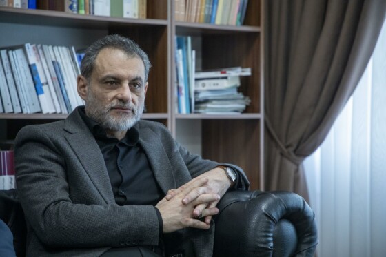 حضور اعضای ارشد جنبش حماس و جهاد اسلامی در روزنامه ایران