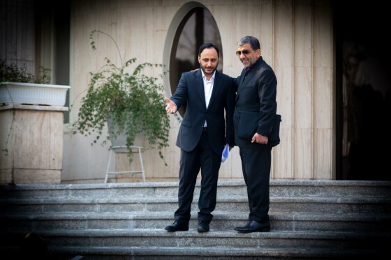 حاشیه جلسه هیات دولت - ۲ اسفند