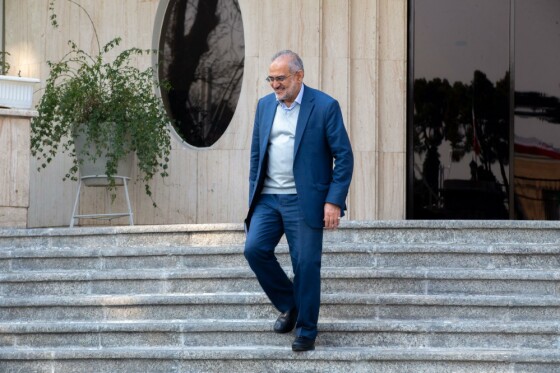 حاشیه جلسه هیات دولت - ۲ اسفند