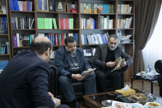 حضور اعضای ارشد جنبش حماس و جهاد اسلامی در روزنامه ایران