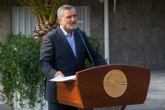 حاشیه جلسه هیات دولت - ۲ اسفند