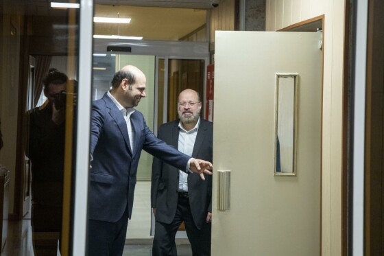 حضور اعضای ارشد جنبش حماس و جهاد اسلامی در روزنامه ایران