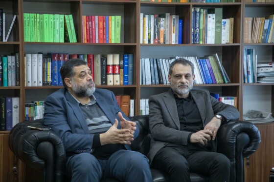 حضور اعضای ارشد جنبش حماس و جهاد اسلامی در روزنامه ایران