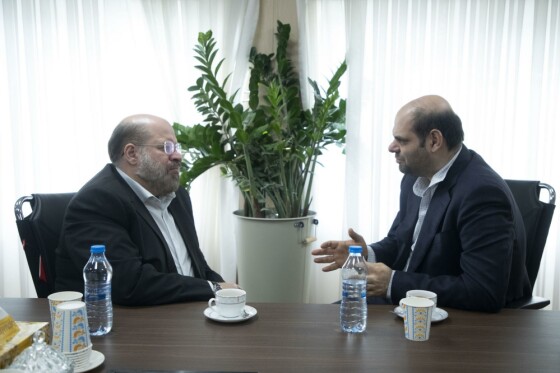 حضور اعضای ارشد جنبش حماس و جهاد اسلامی در روزنامه ایران