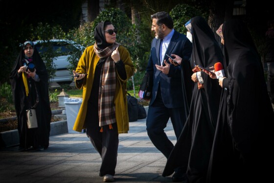 حاشیه جلسه هیات دولت - ۲ اسفند