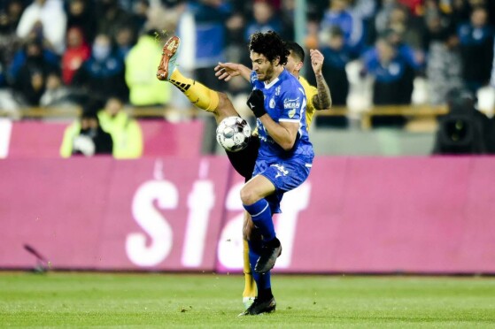 دیدار تیم های فوتبال استقلال و سپاهان