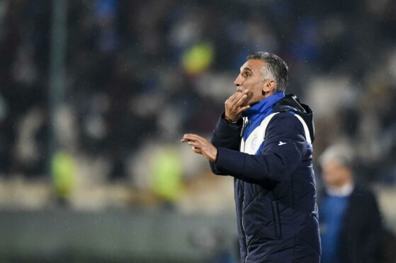 دیدار تیم های فوتبال استقلال و سپاهان