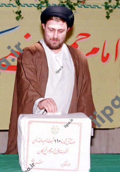 عکسهای منتشر نشده از  انتخابات دوره سوم مجلس خبرگان رهبری