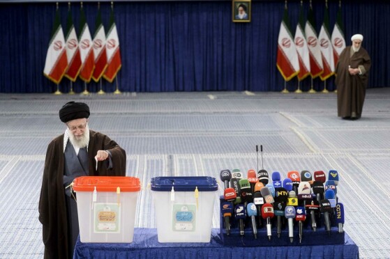 حضور رهبرانقلاب در انتخابات مجلس شورای اسلامی و مجلس خبرگان رهبری