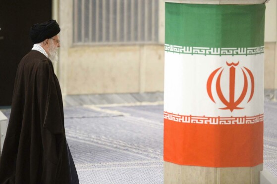 حضور رهبرانقلاب در انتخابات مجلس شورای اسلامی و مجلس خبرگان رهبری