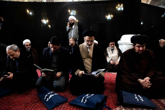 تشییع پیکر آیت الله امامی کاشانی (ره)