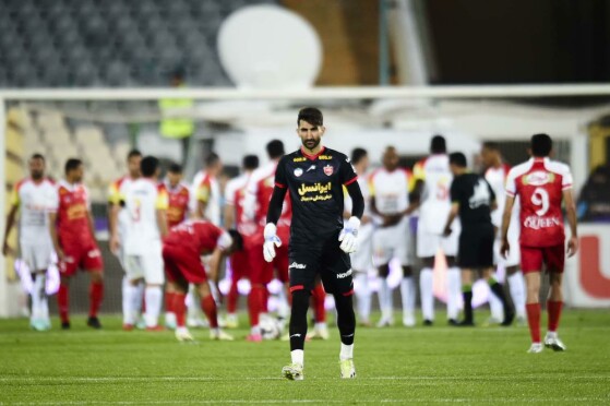 دیدار تیم های فوتبال پرسپولیس و فولاد