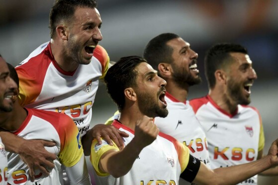 دیدار تیم های فوتبال پرسپولیس و فولاد