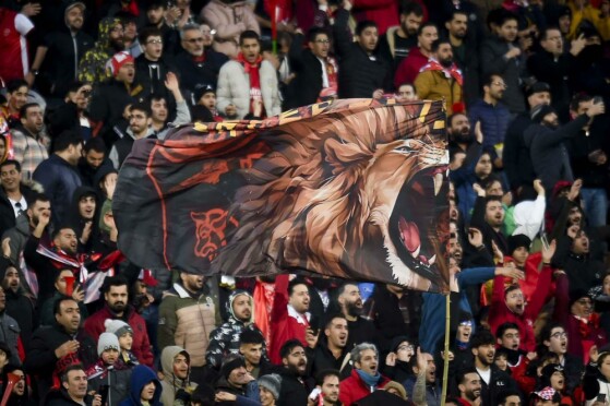 دیدار تیم های فوتبال پرسپولیس و فولاد